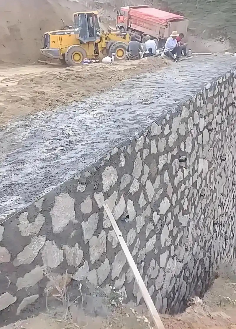 蚌埠禹会区边坡加固
